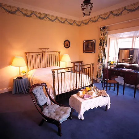 Отель Rosleague Manor